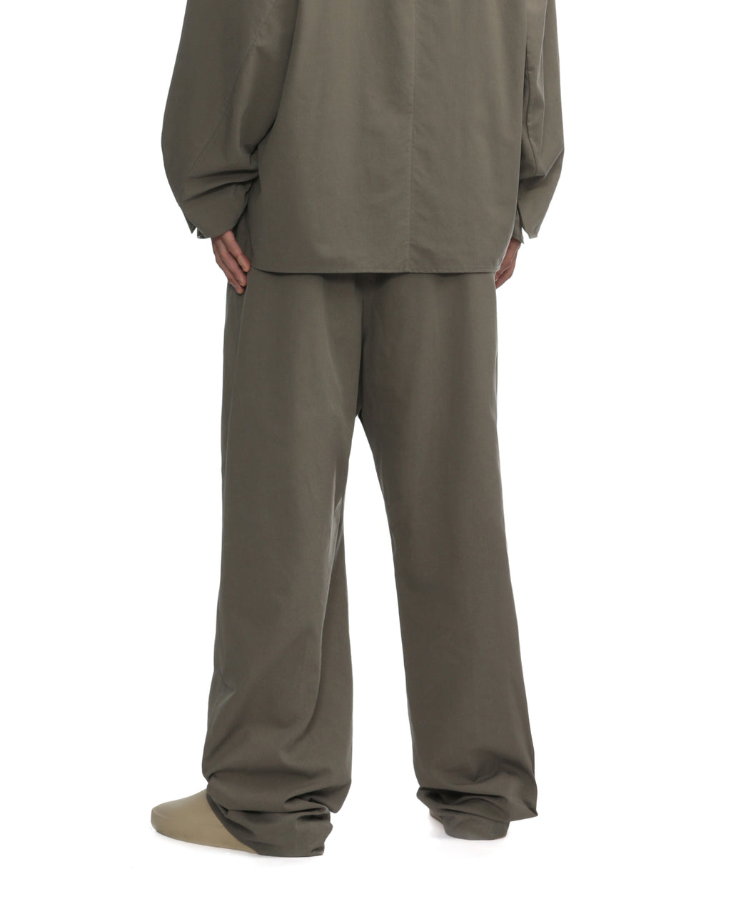 Straight pants