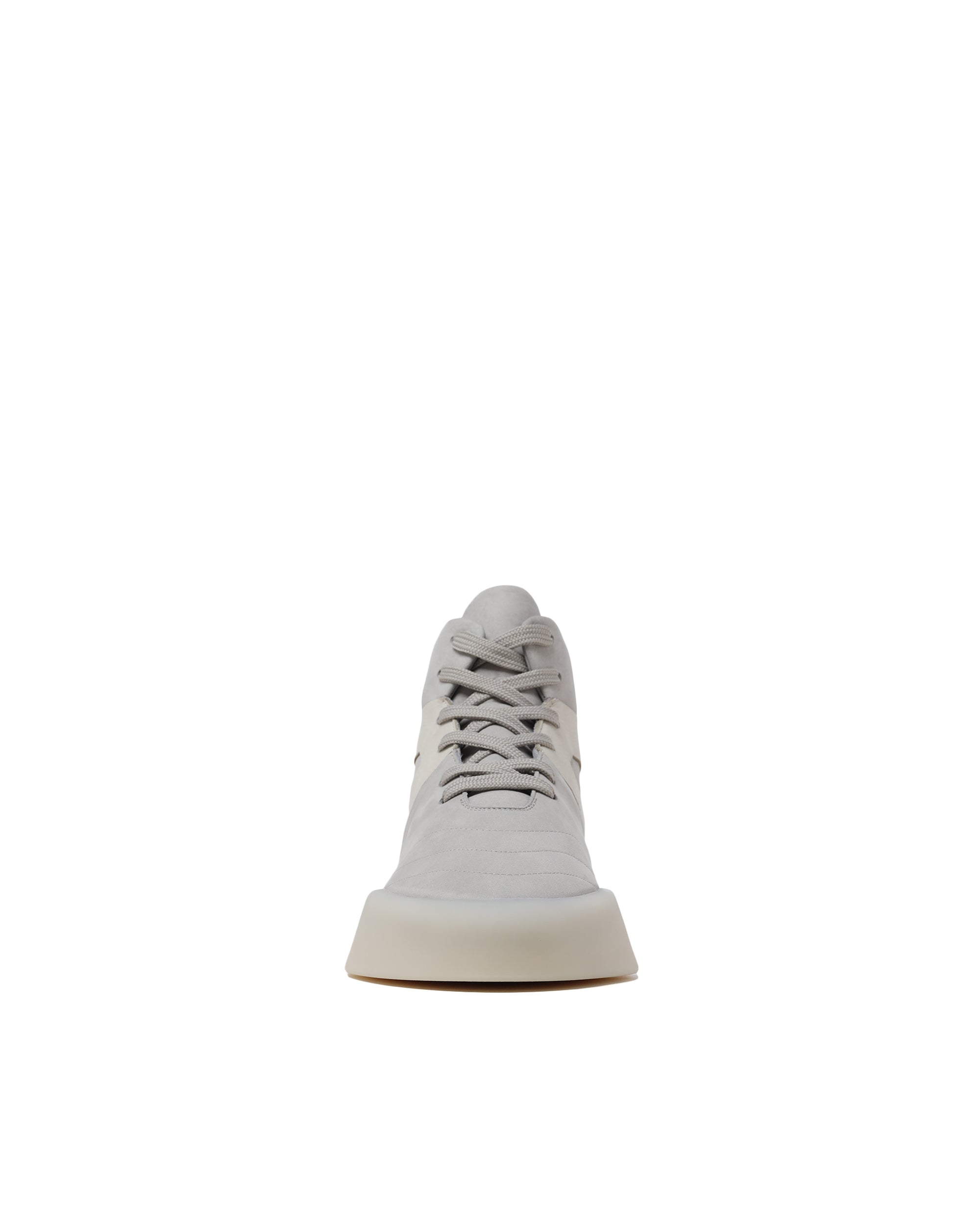 Basketball sneaker