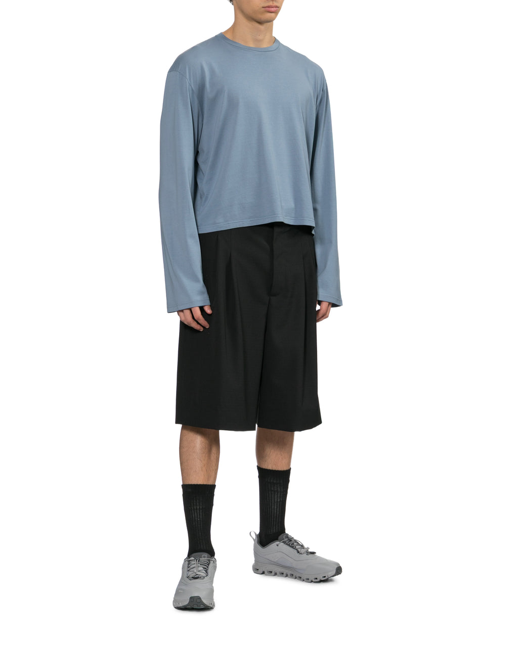 Pleated shorts