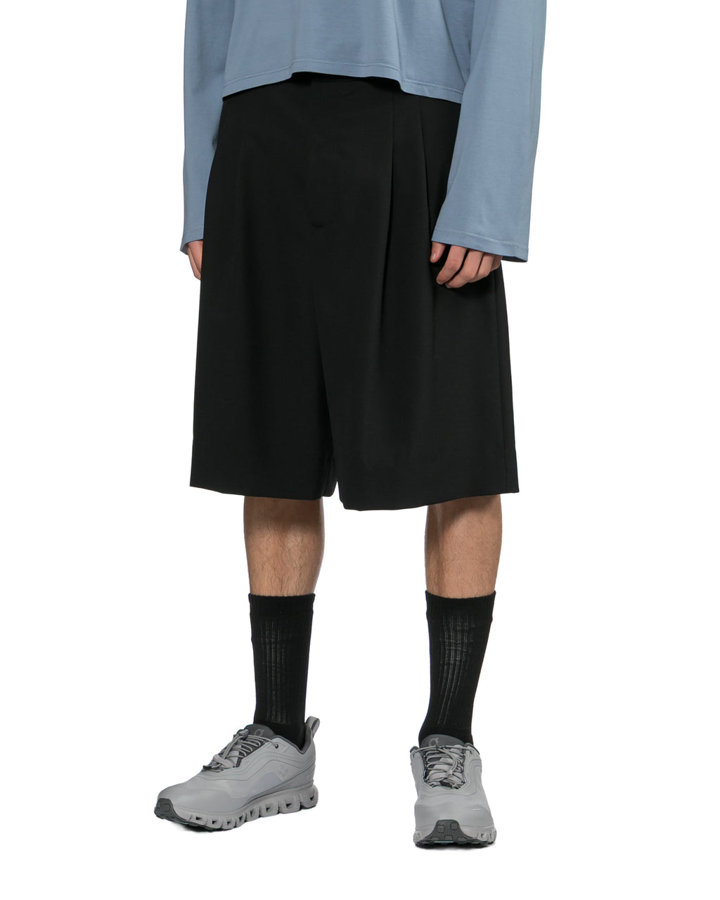 Pleated shorts