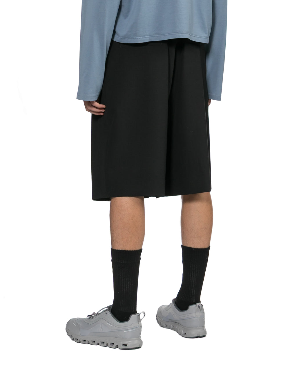 Pleated shorts