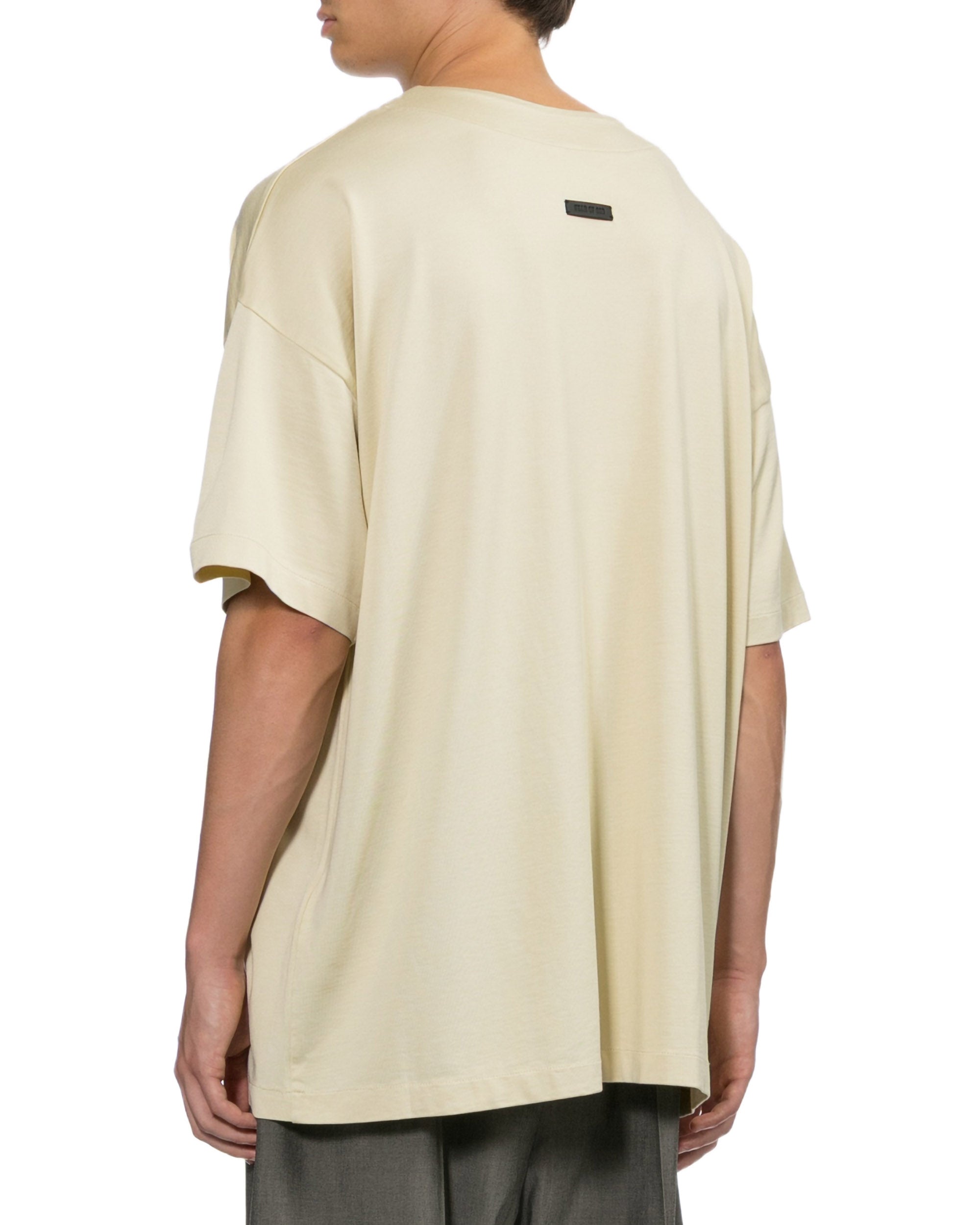 Oversized tee