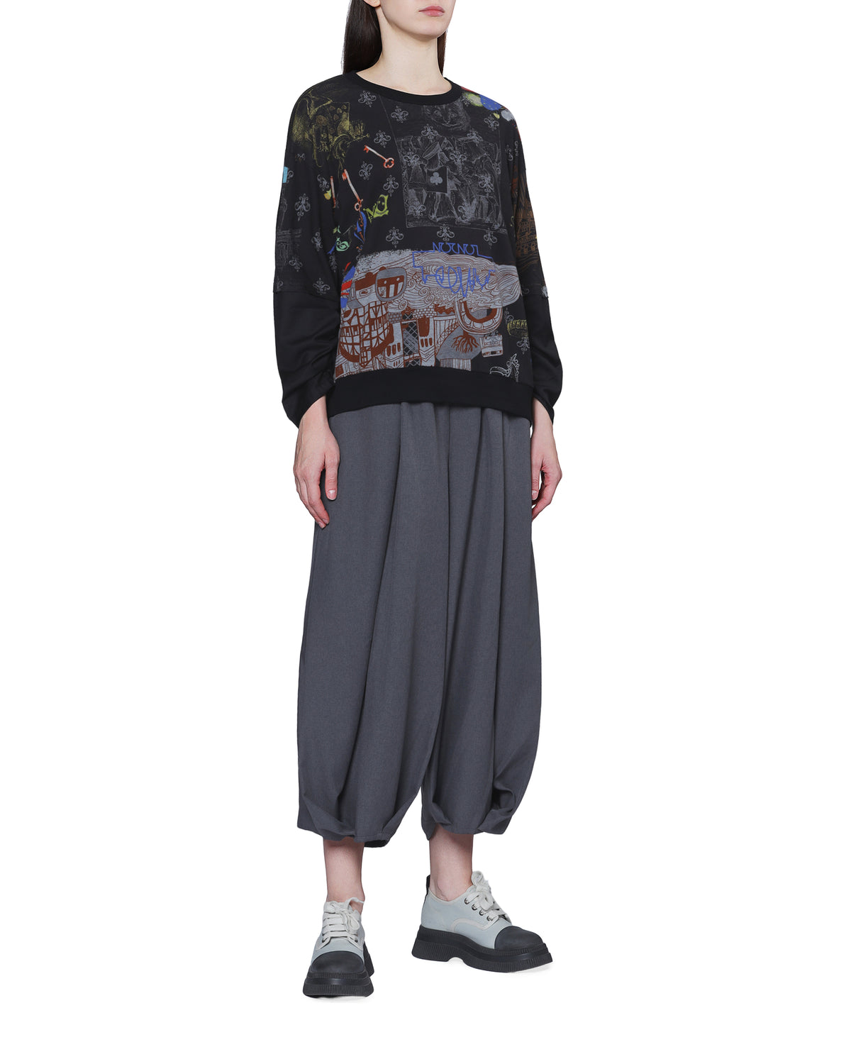 Graphic sweatshirt