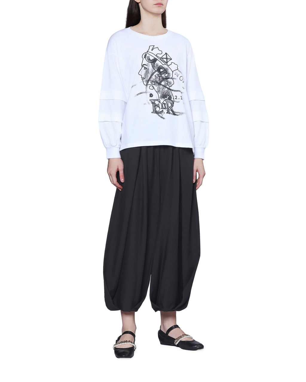 Graphic long sleevetee