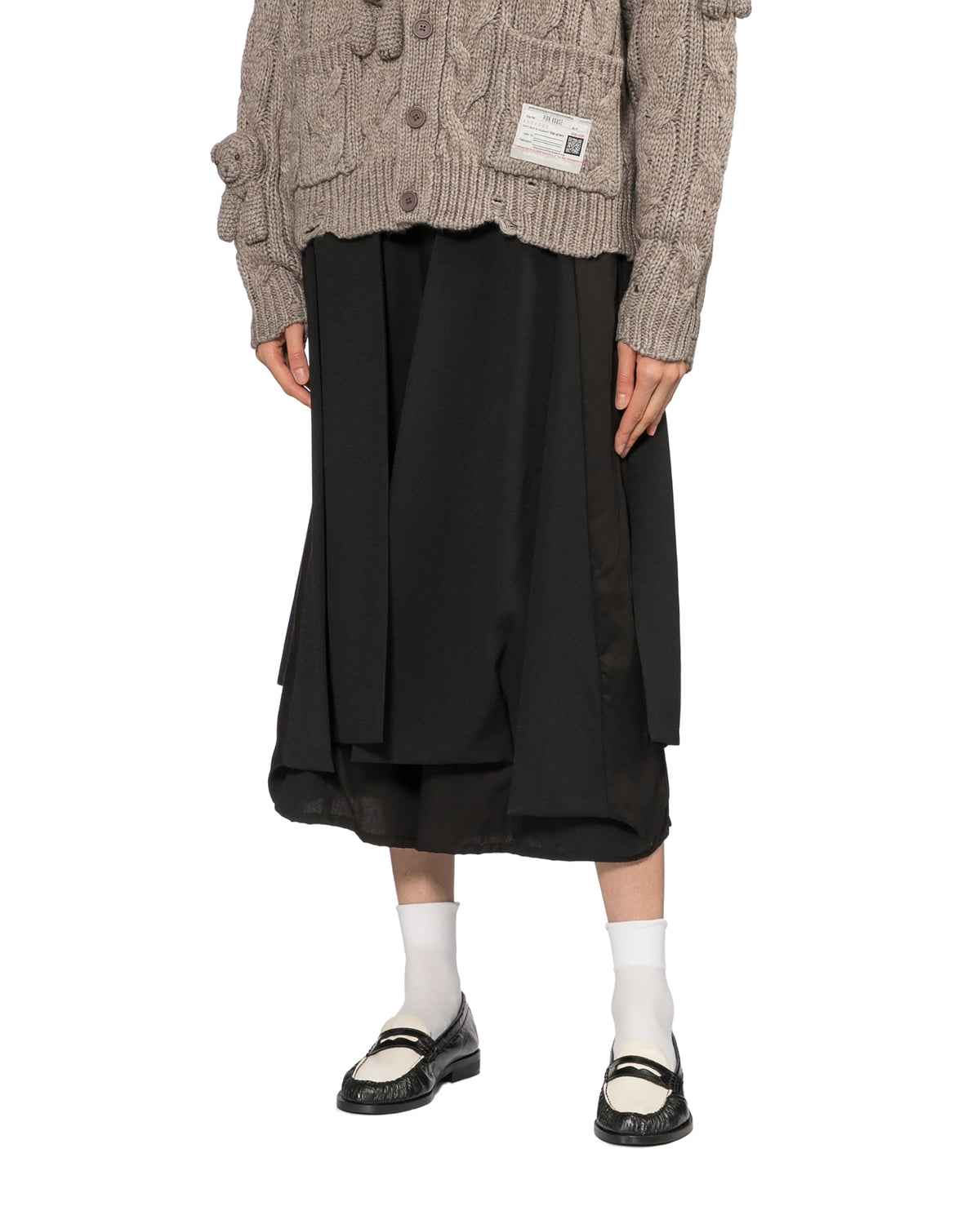 Pleated wide-leg cropped pants