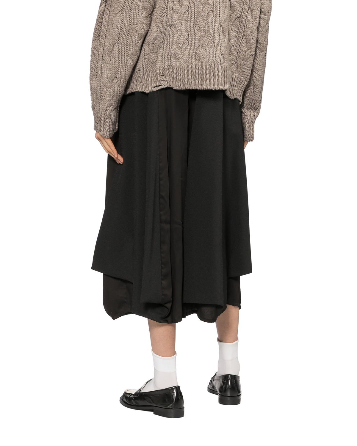 Pleated wide-leg cropped pants