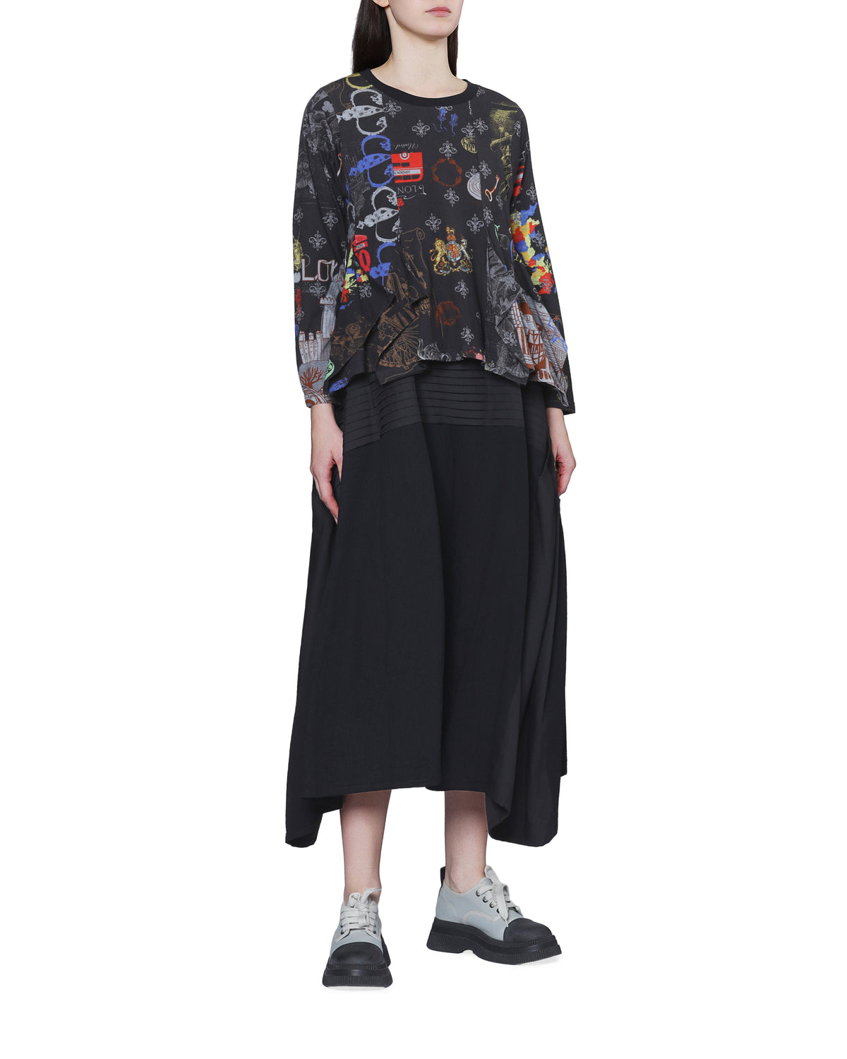 Graphic top