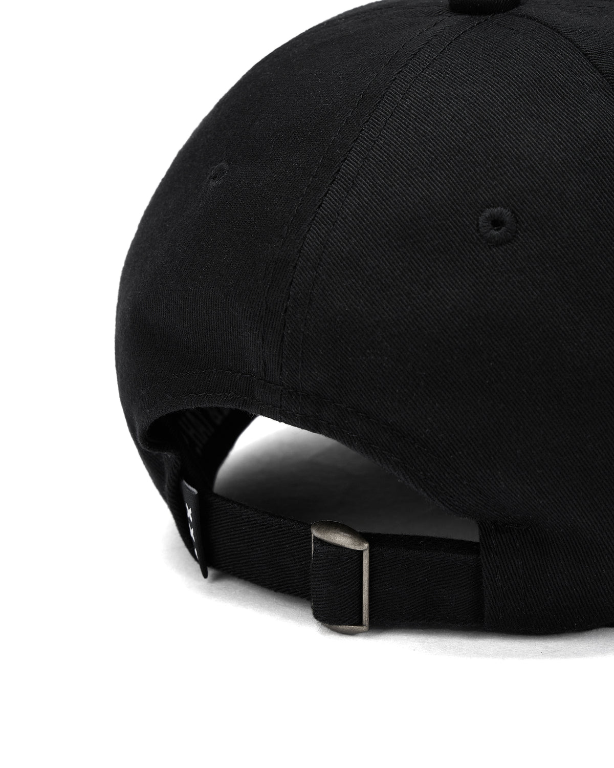 Embroidered cap