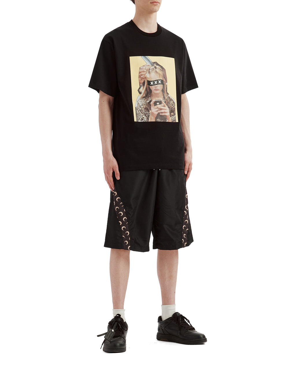 Graphic tee