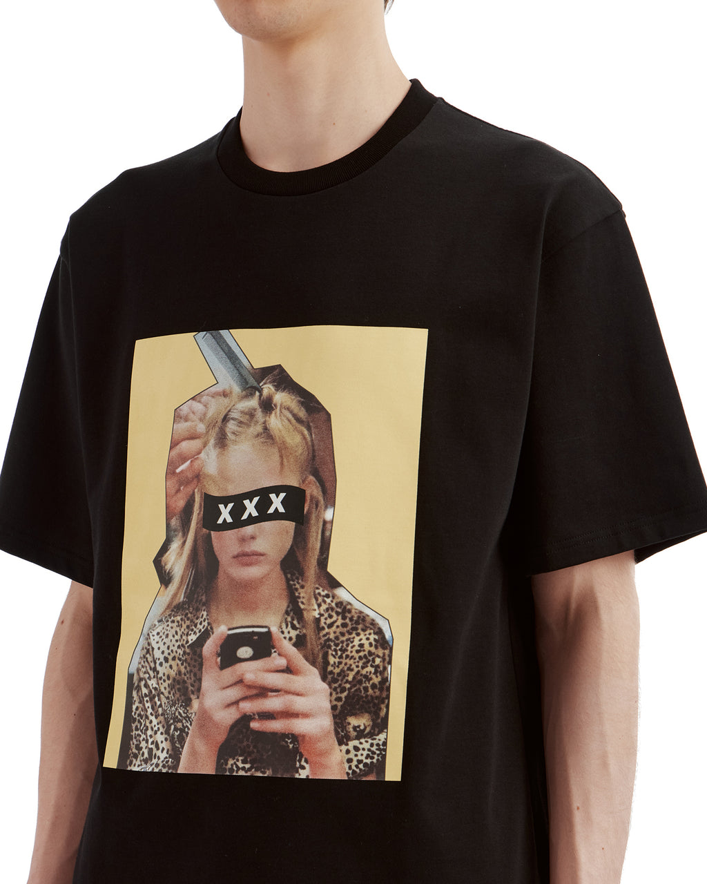 Graphic tee