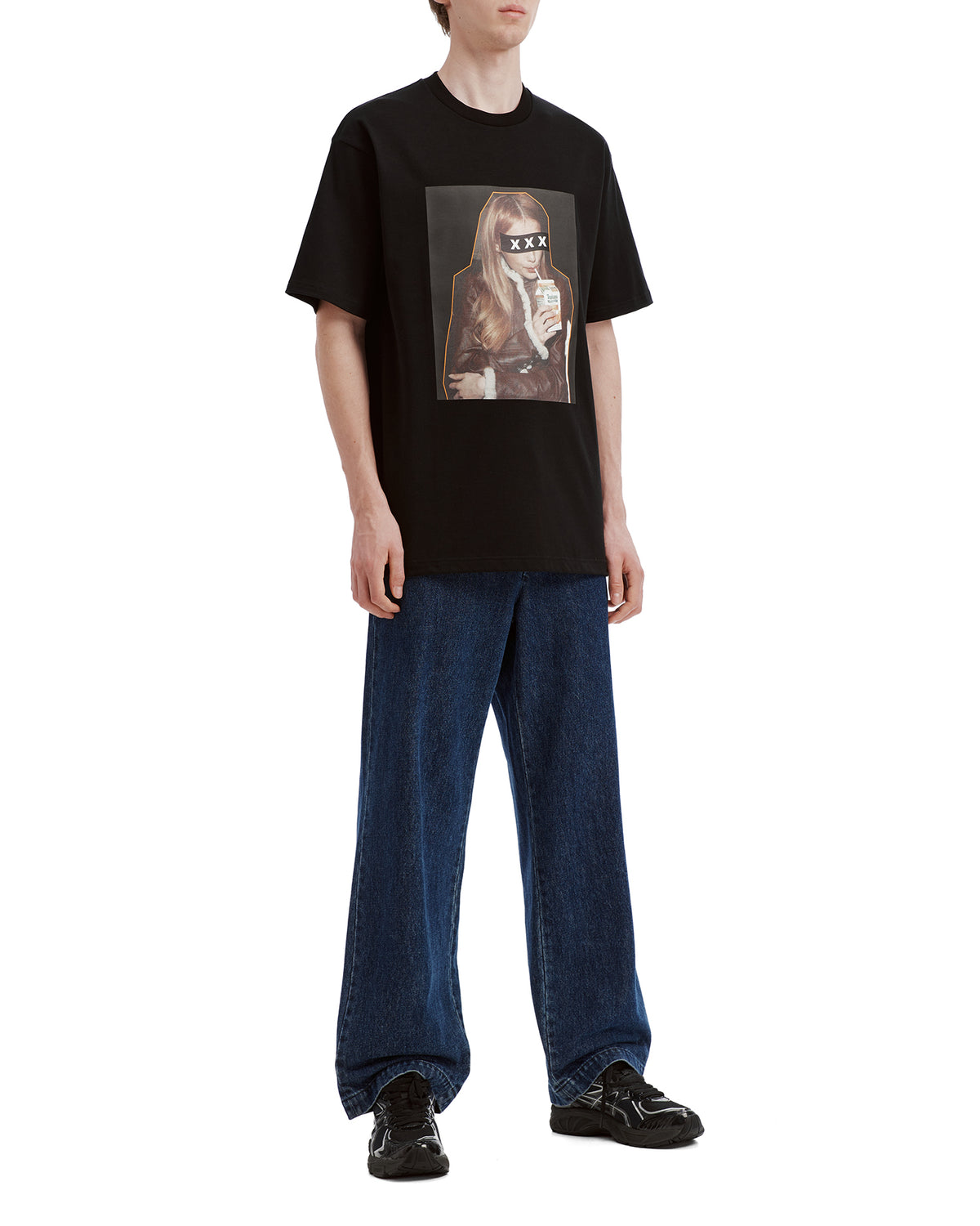 Graphic tee