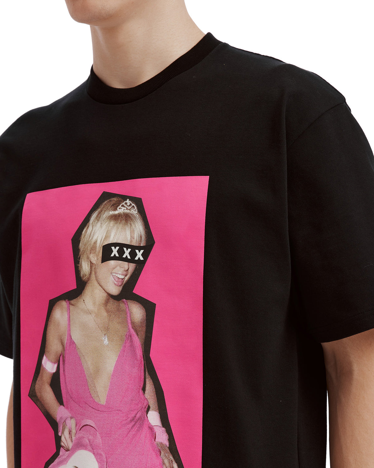 Graphic tee