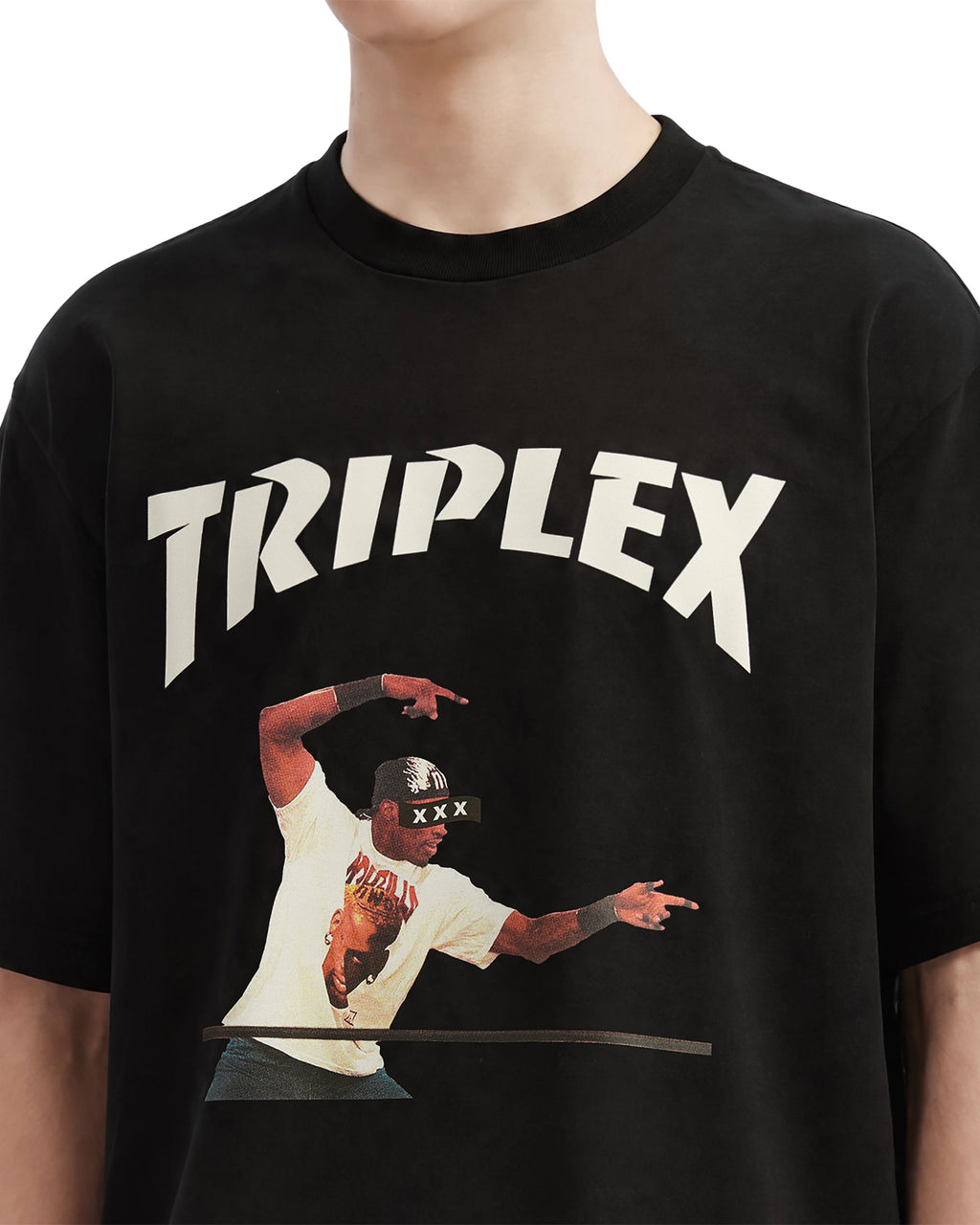 Graphic tee