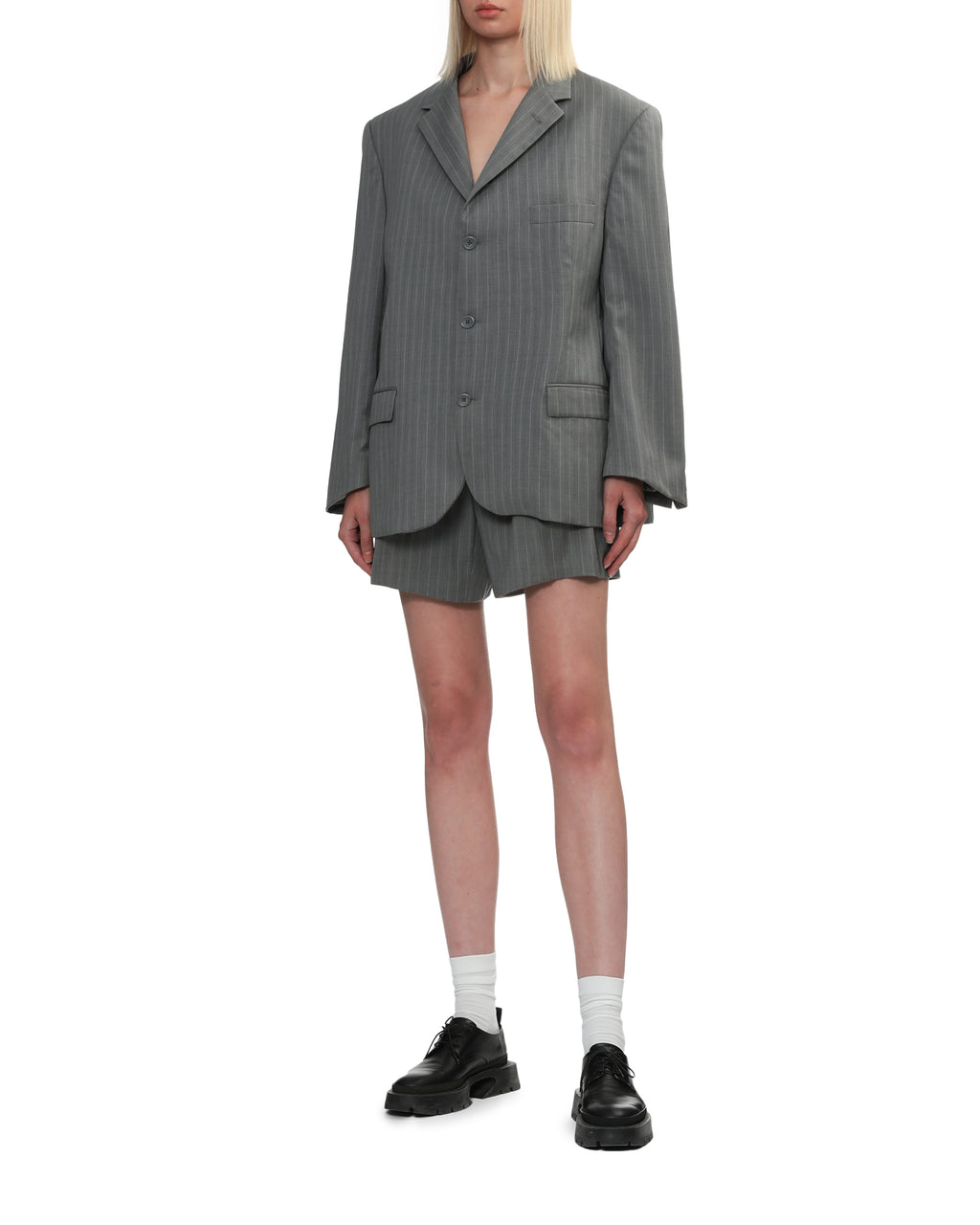 Stripe shorts suit