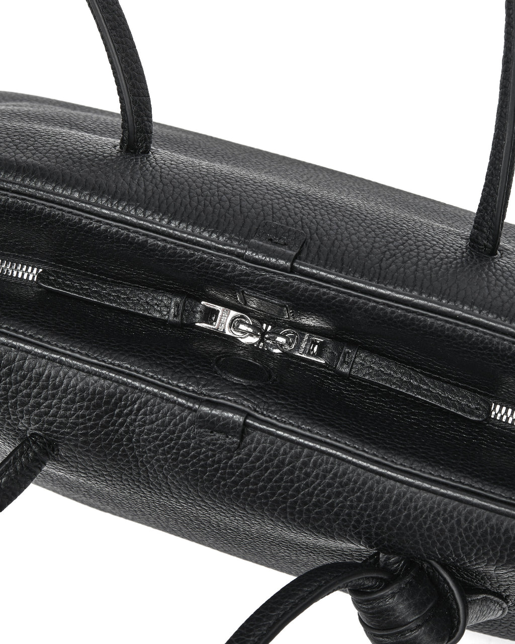 Le Turismo shoulder bag