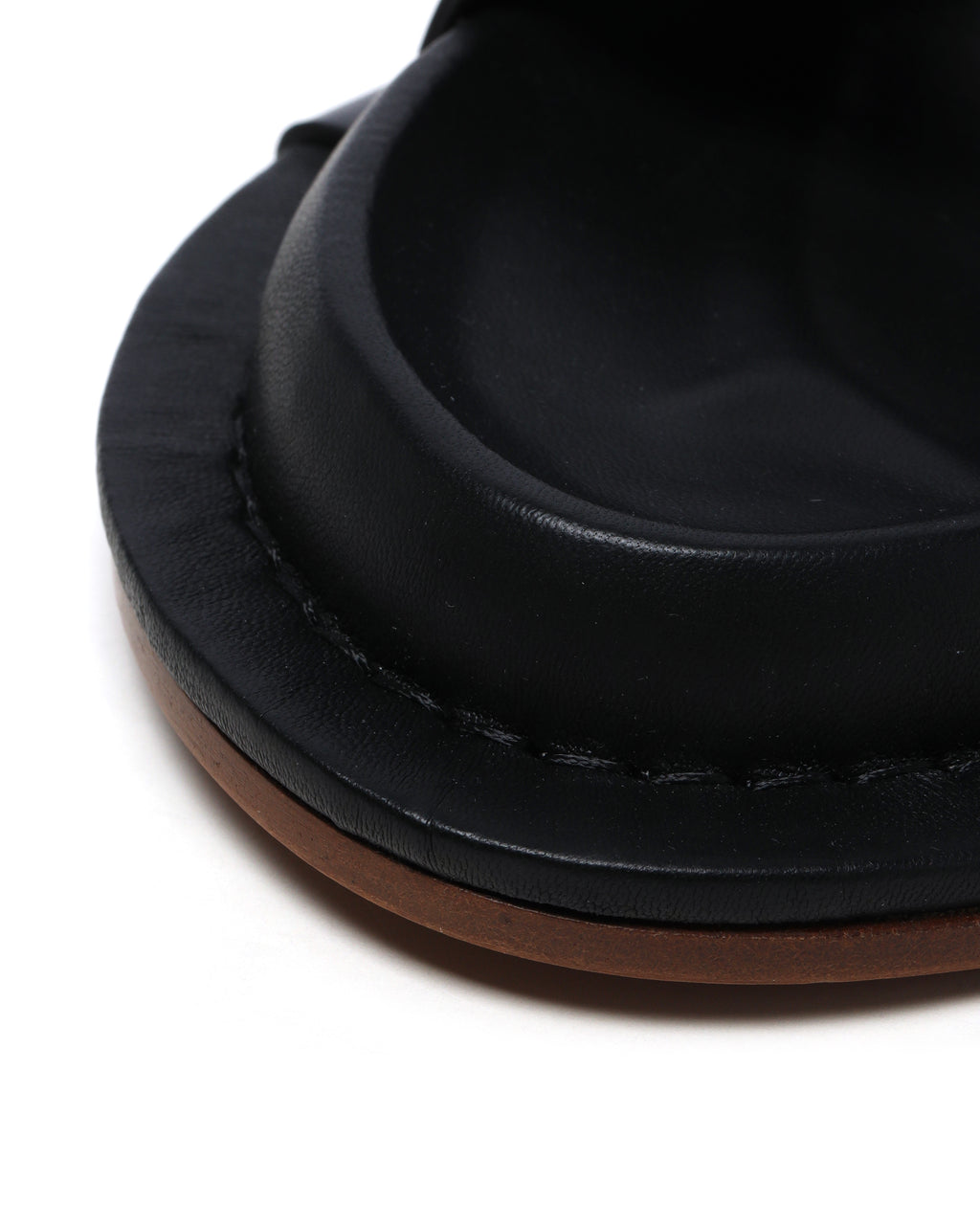 Buckle strap sandals
