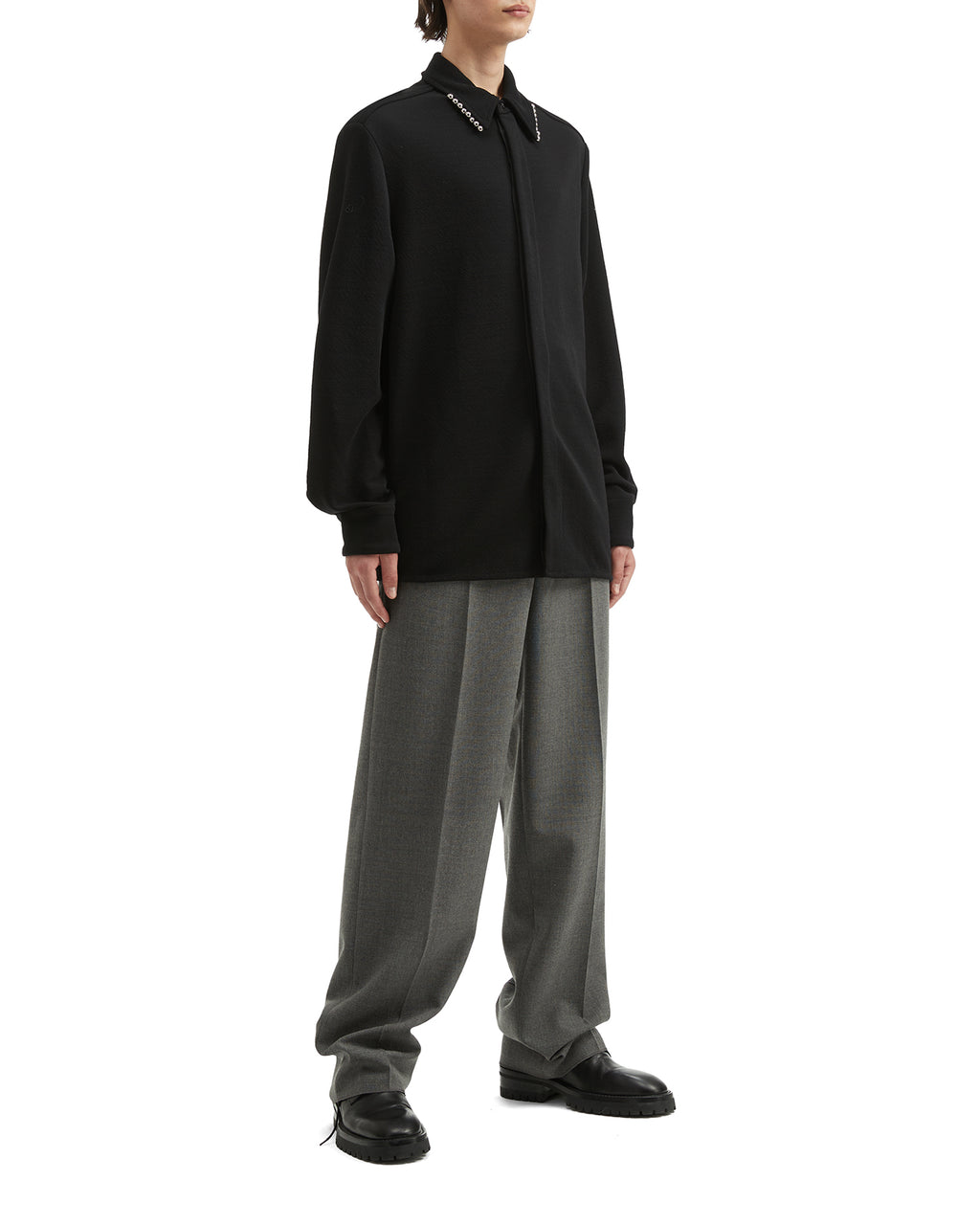 Stud-collar shirt