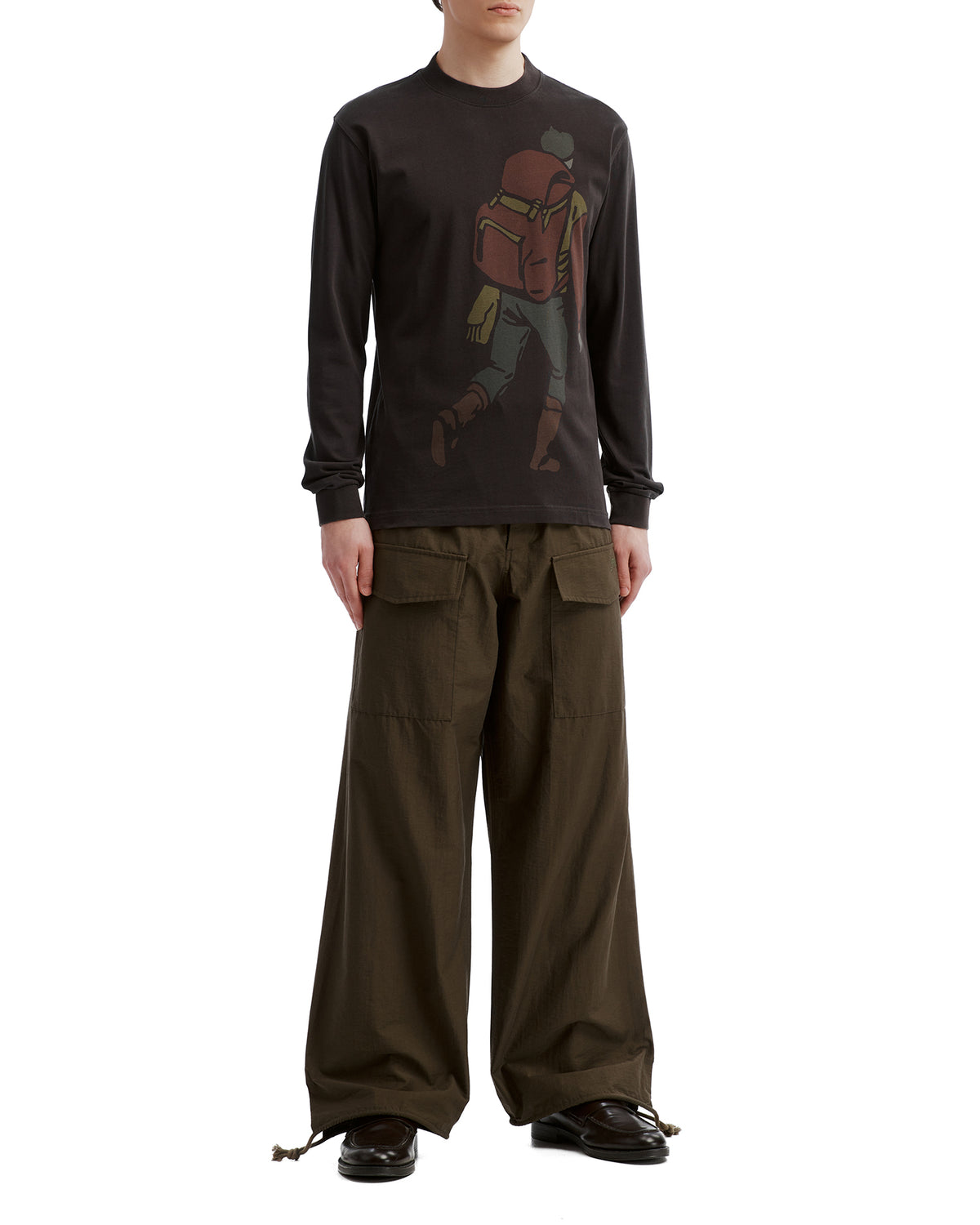Graphic long sleeve tee