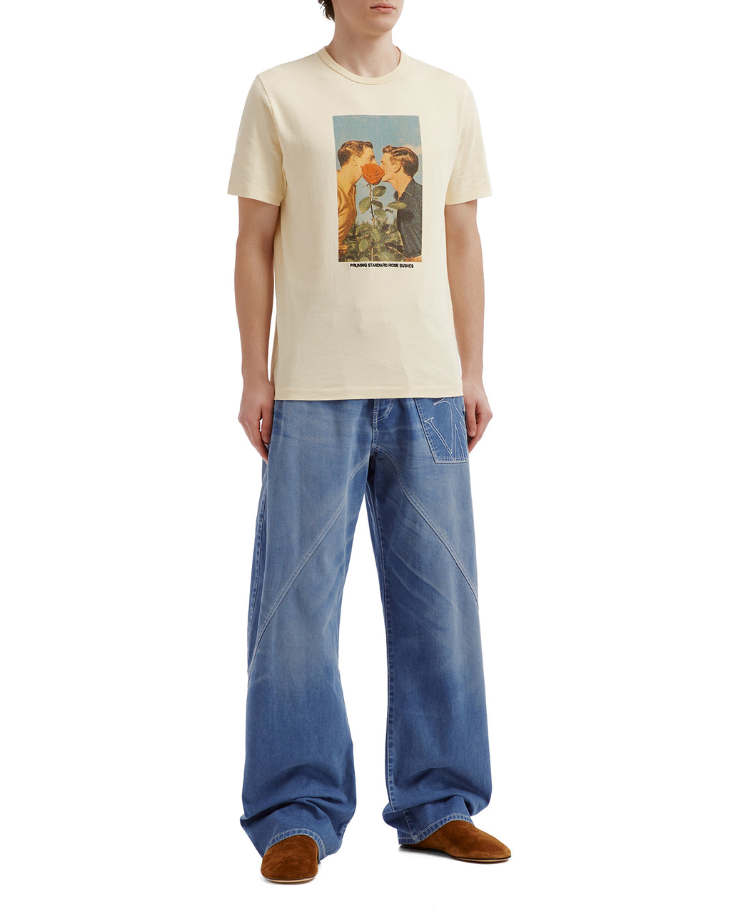 Graphic tee
