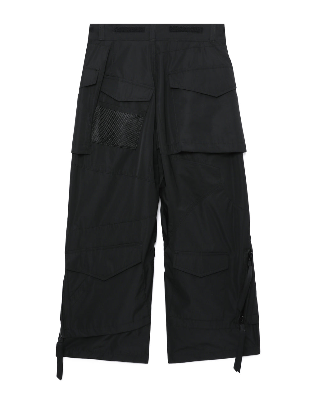 Asymmetric cargo pants