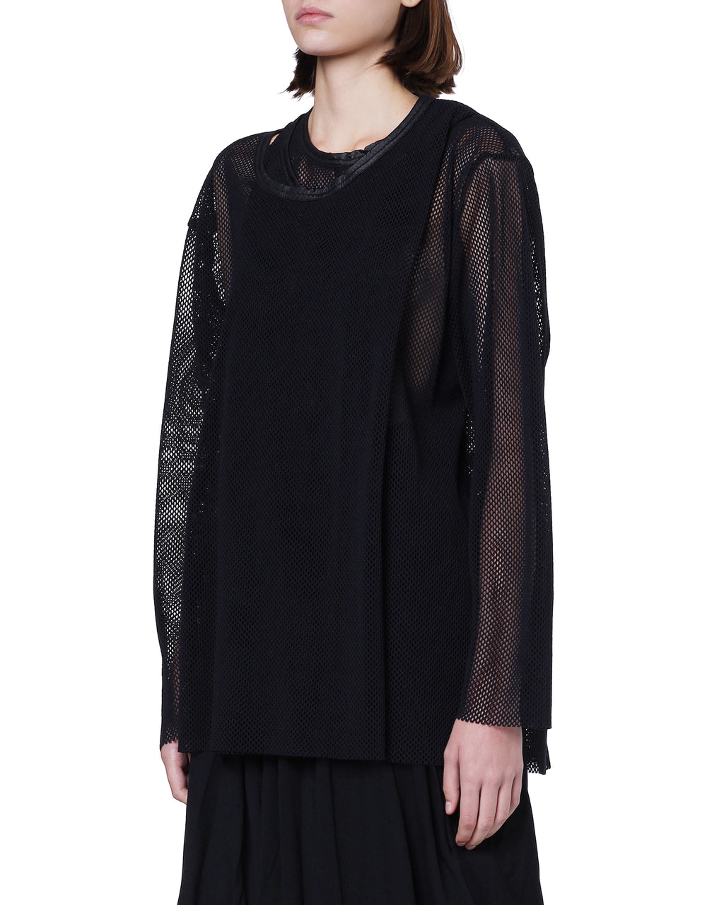 Mesh panelled top