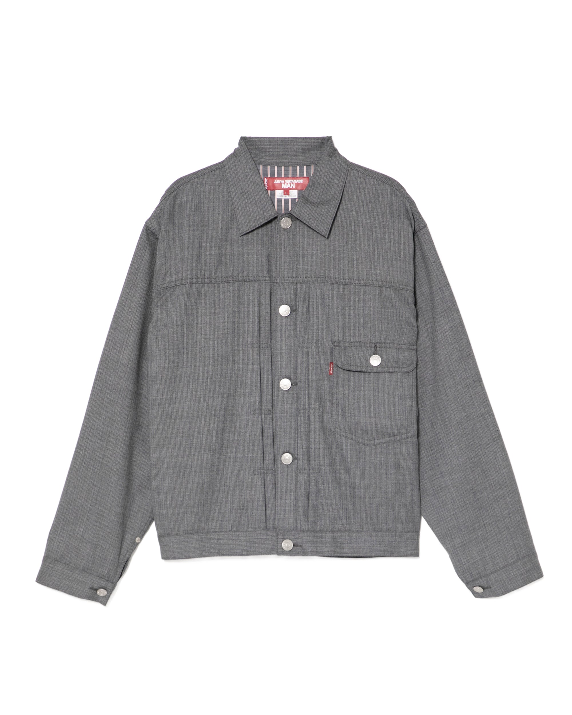 Buttoned jacket