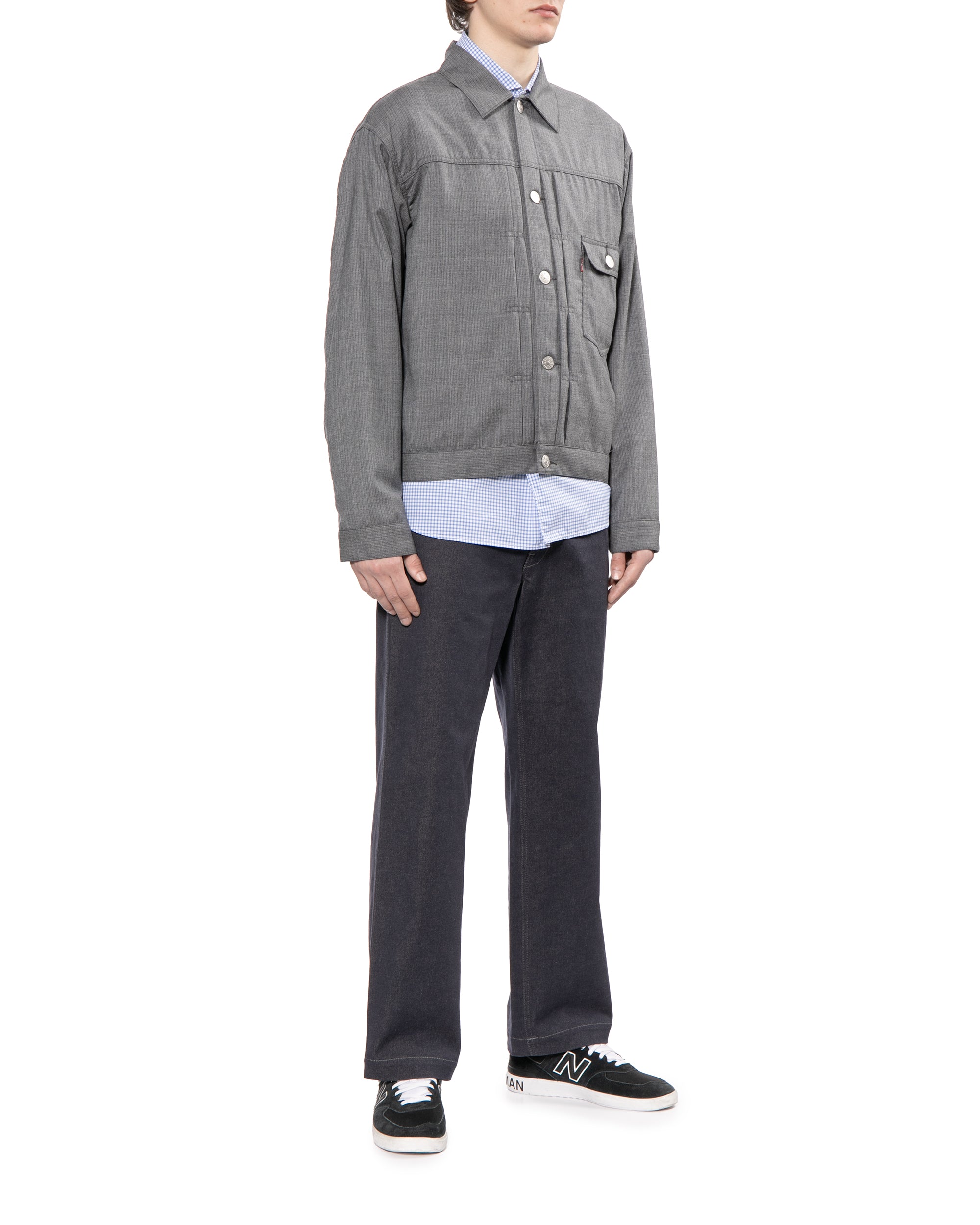 Buttoned jacket
