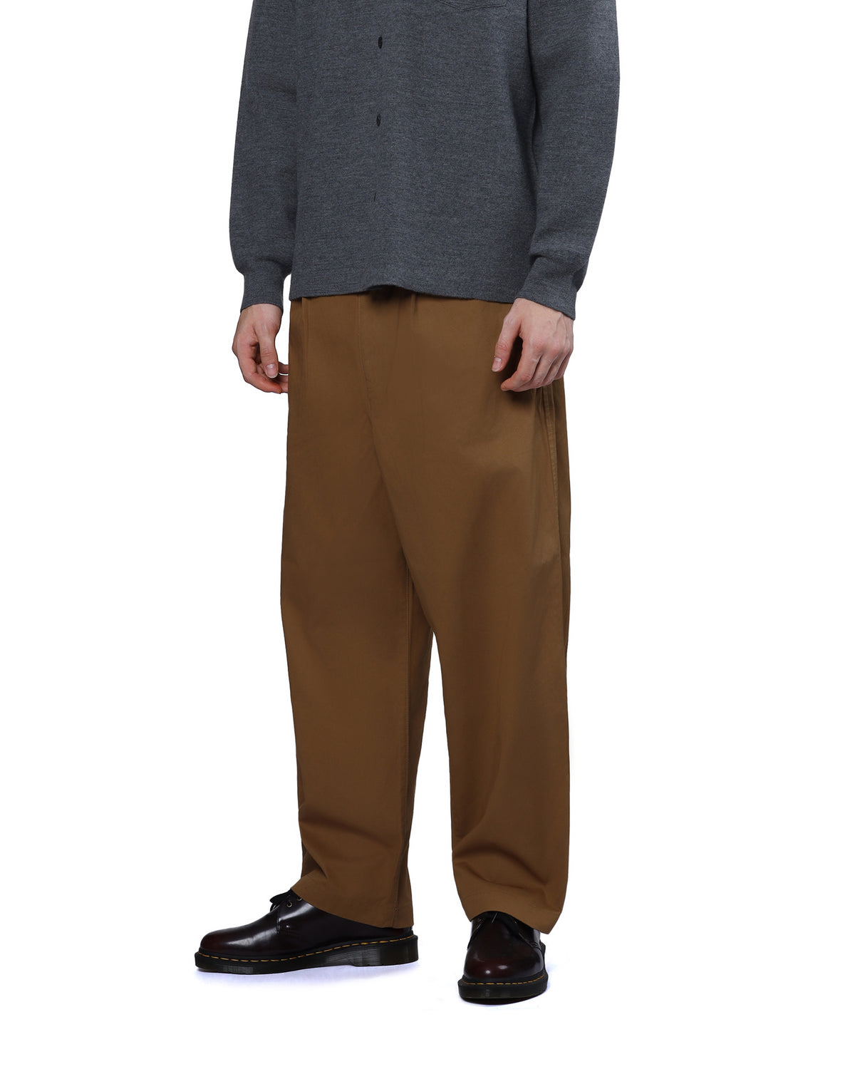 Wide leg pants
