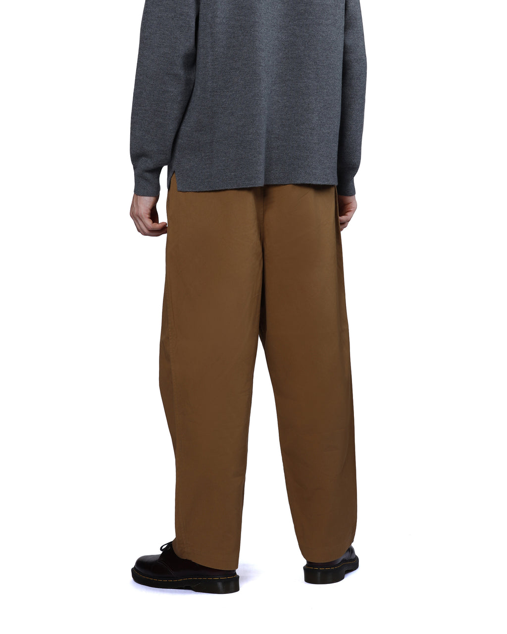 Wide leg pants