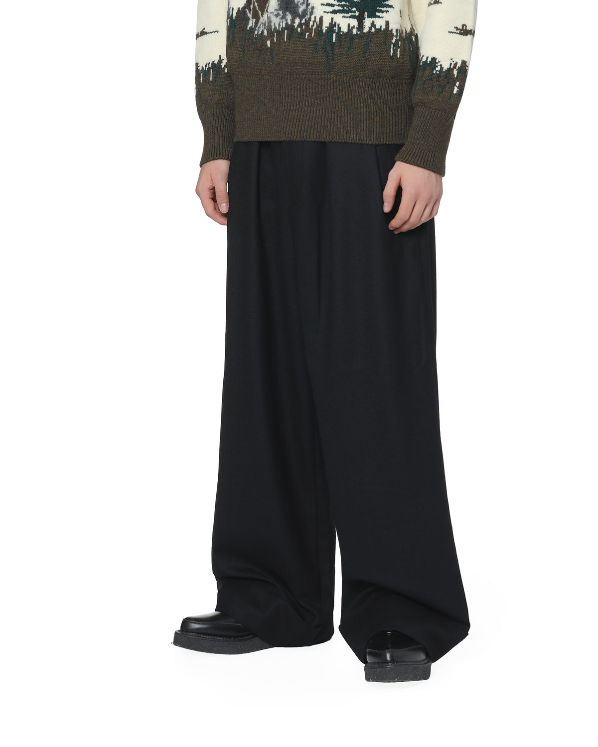 Wide leg pants