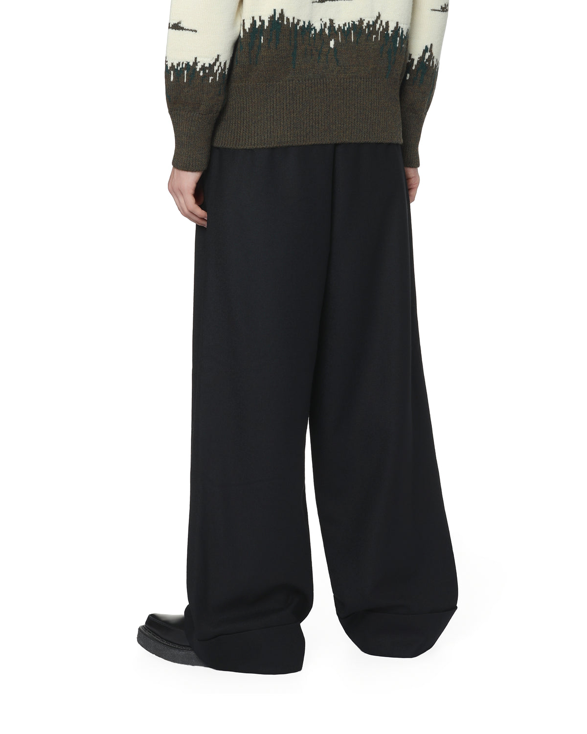 Wide leg pants