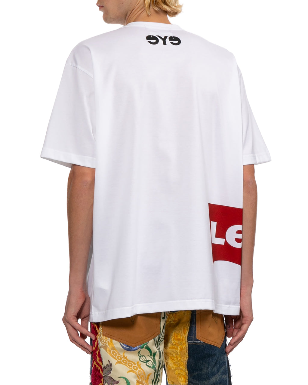 X Levi's tee