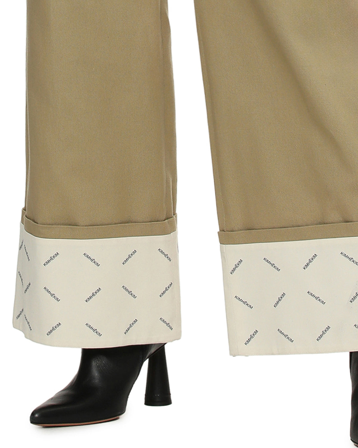 Contrast cuff pants