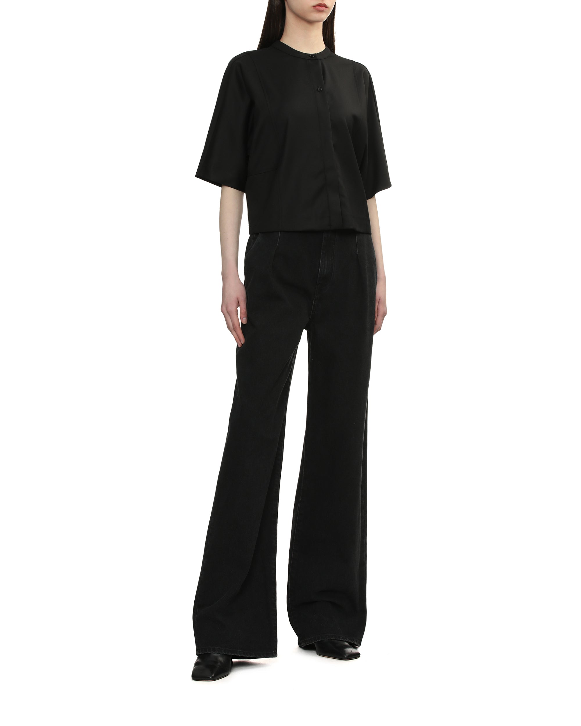 Wide-leg denim pants