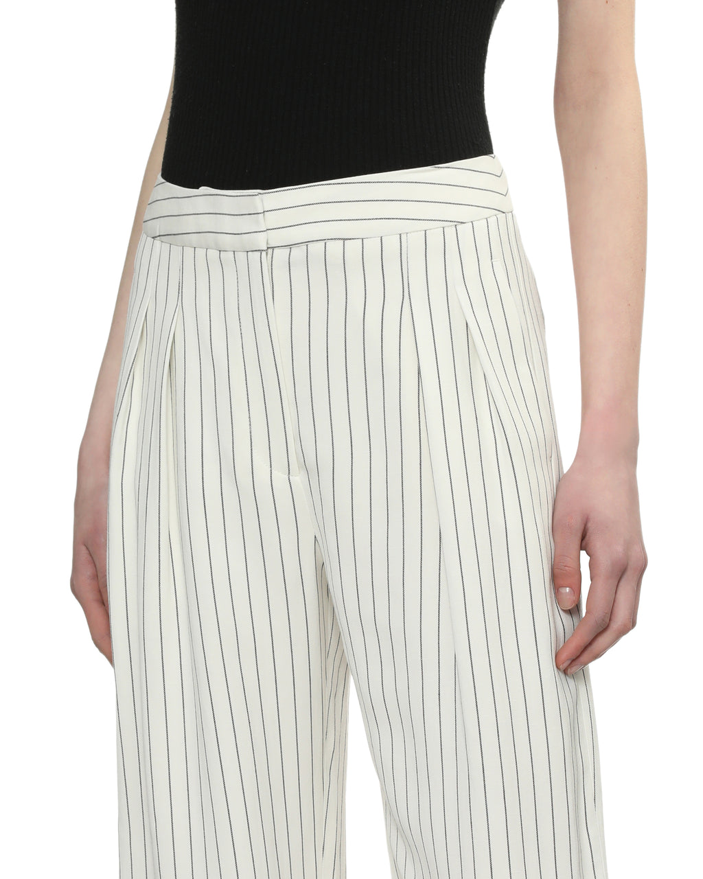 Tailored straight pants