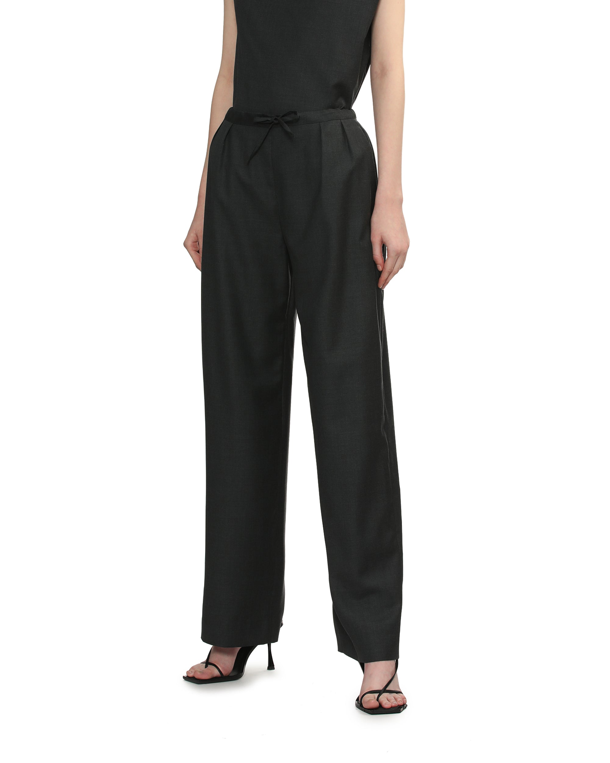 Pleated wool trousers