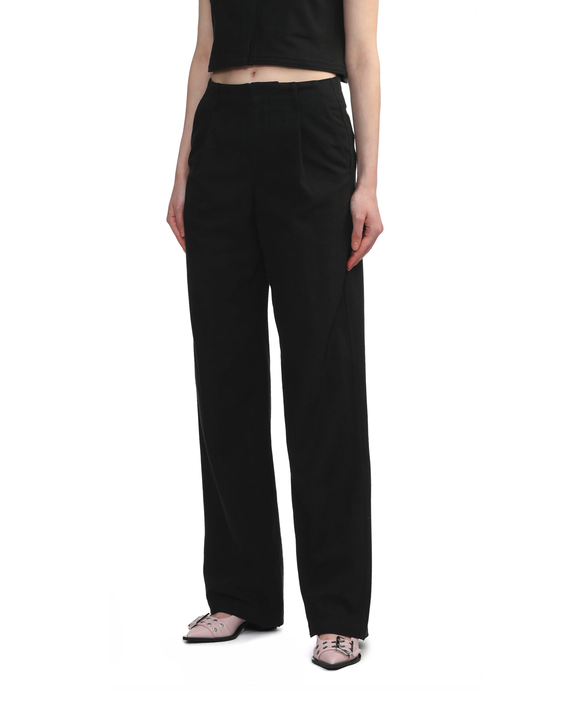 High-rise pants