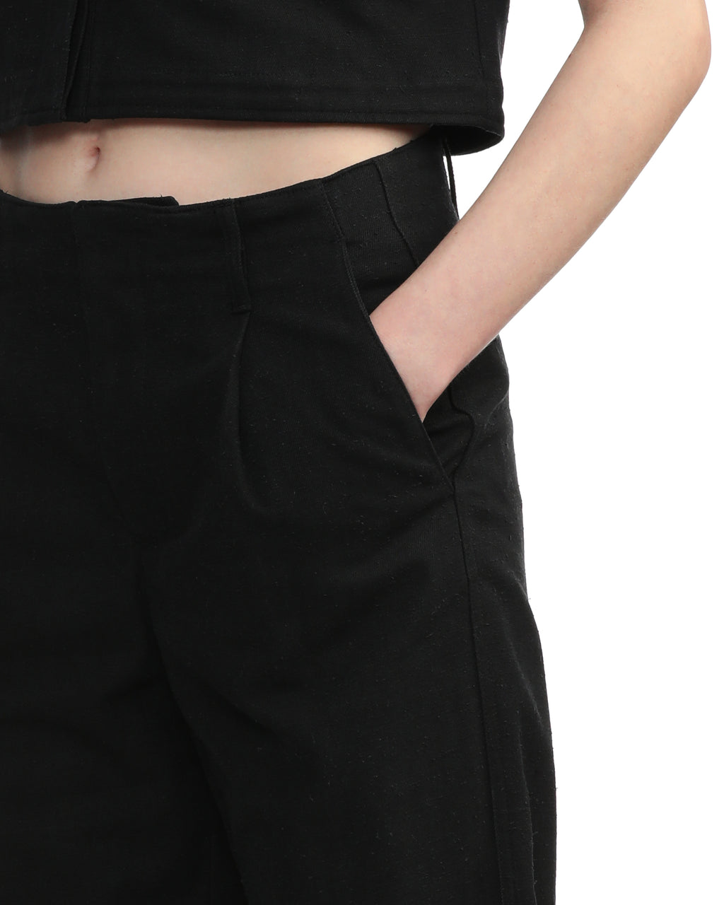 High-rise pants