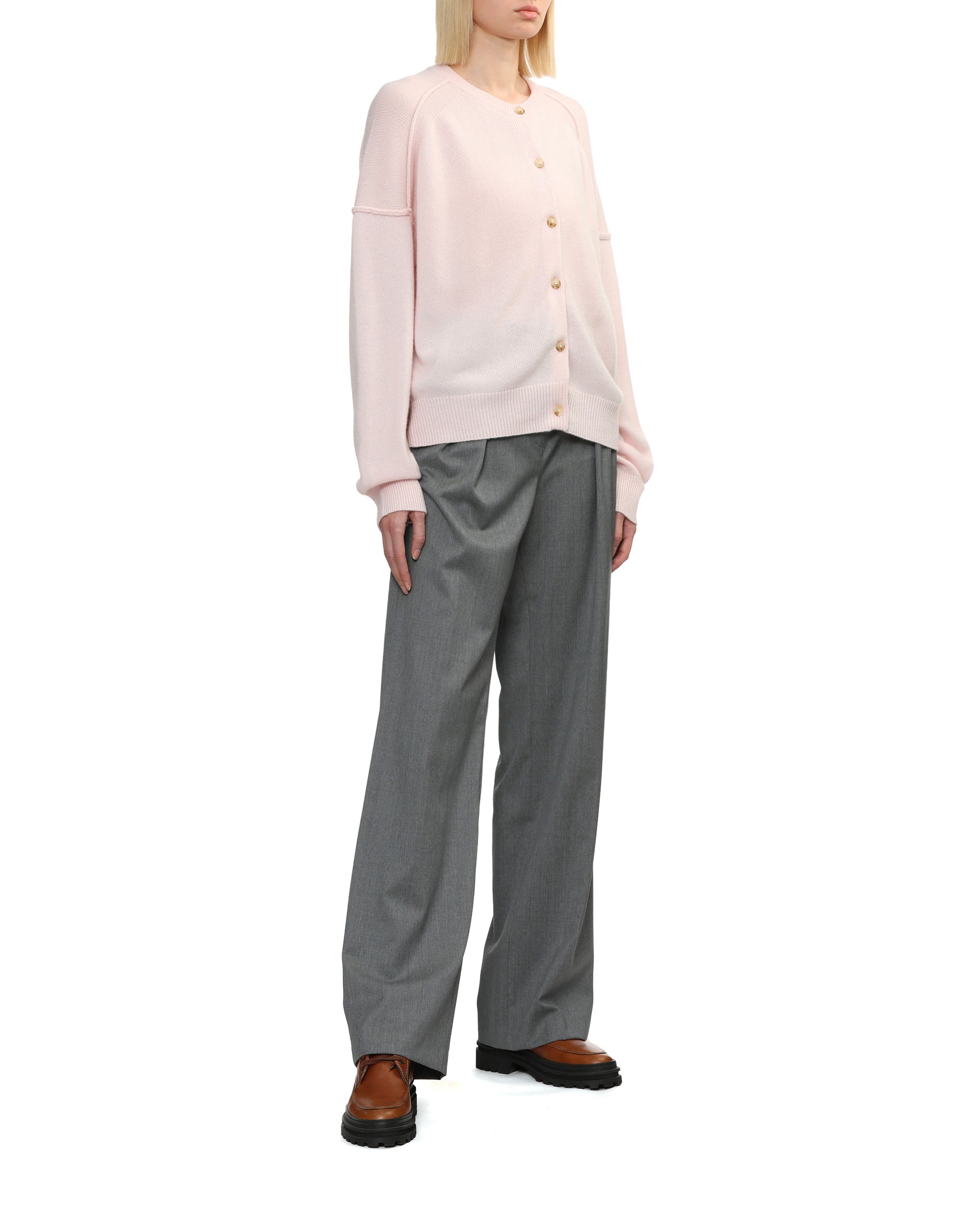 Relaxed fit tucked pants