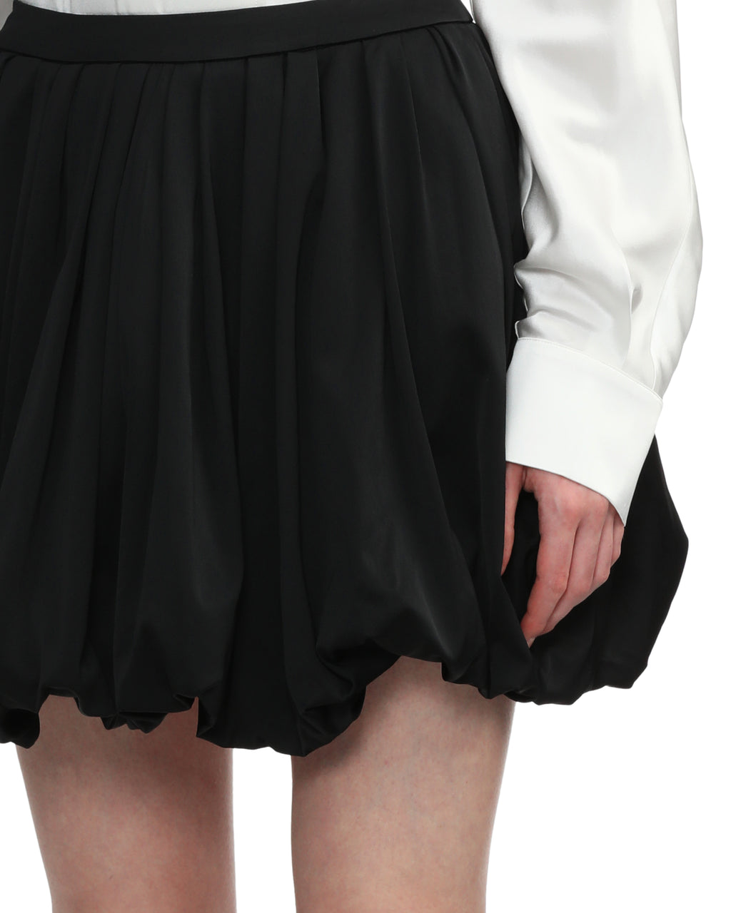 Mini balloon skirt