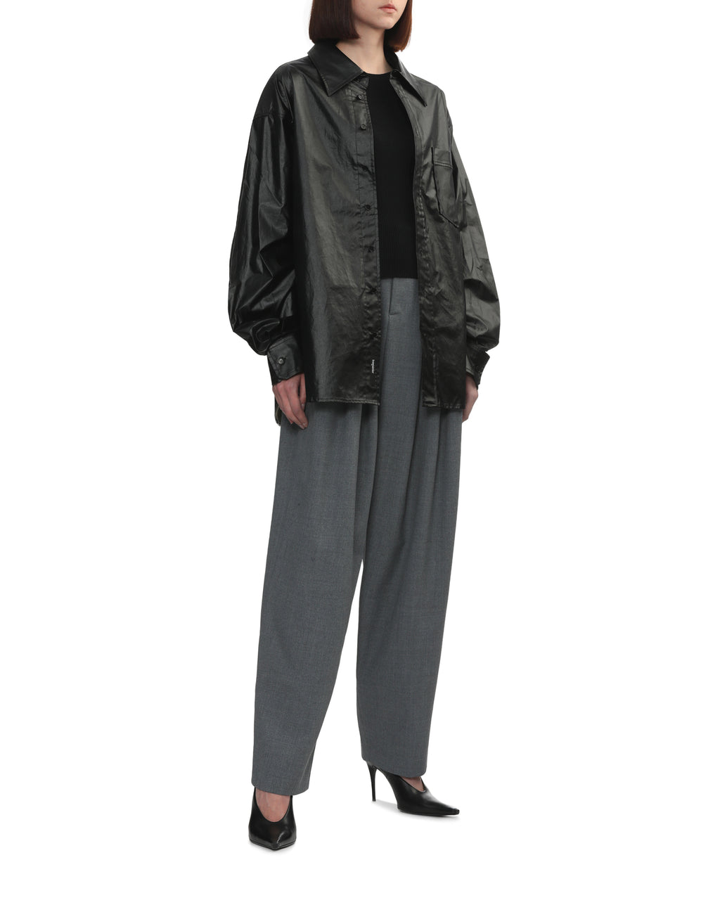 Relaxed fit tucked pants