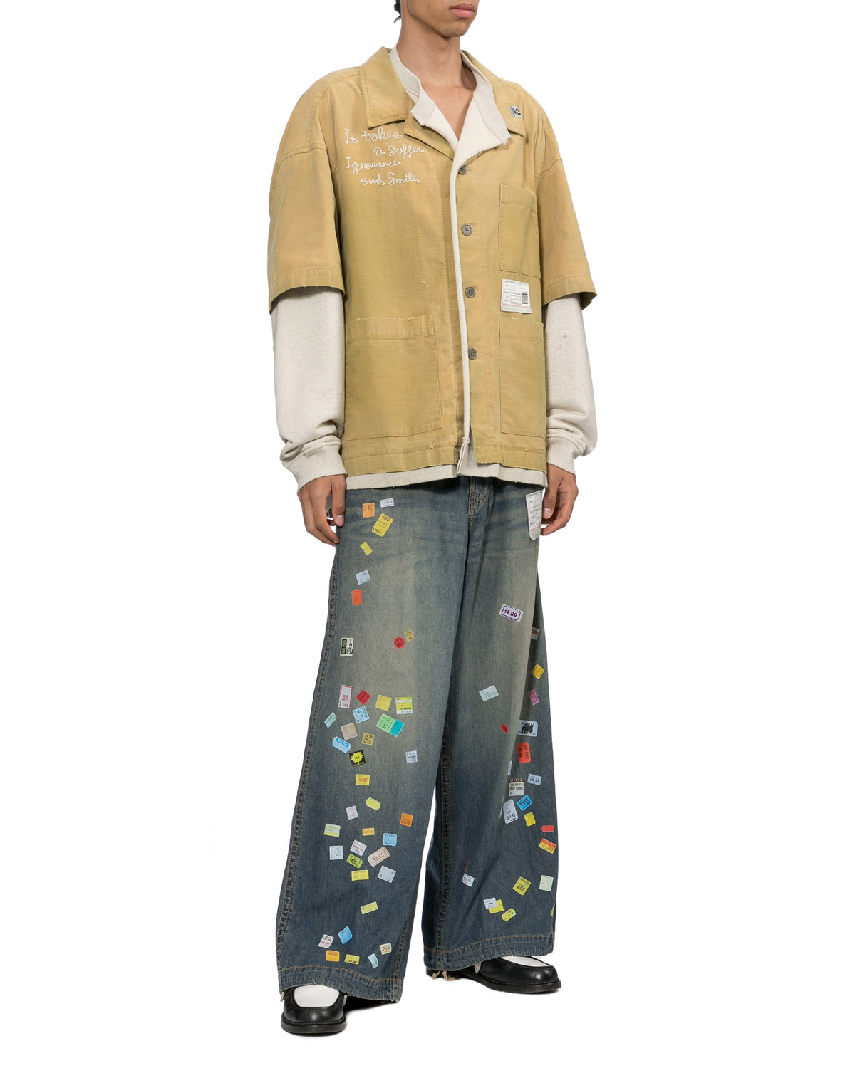 Price tag sticker printed jeans