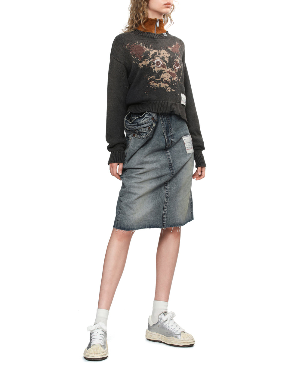 Cropped graphic sweater