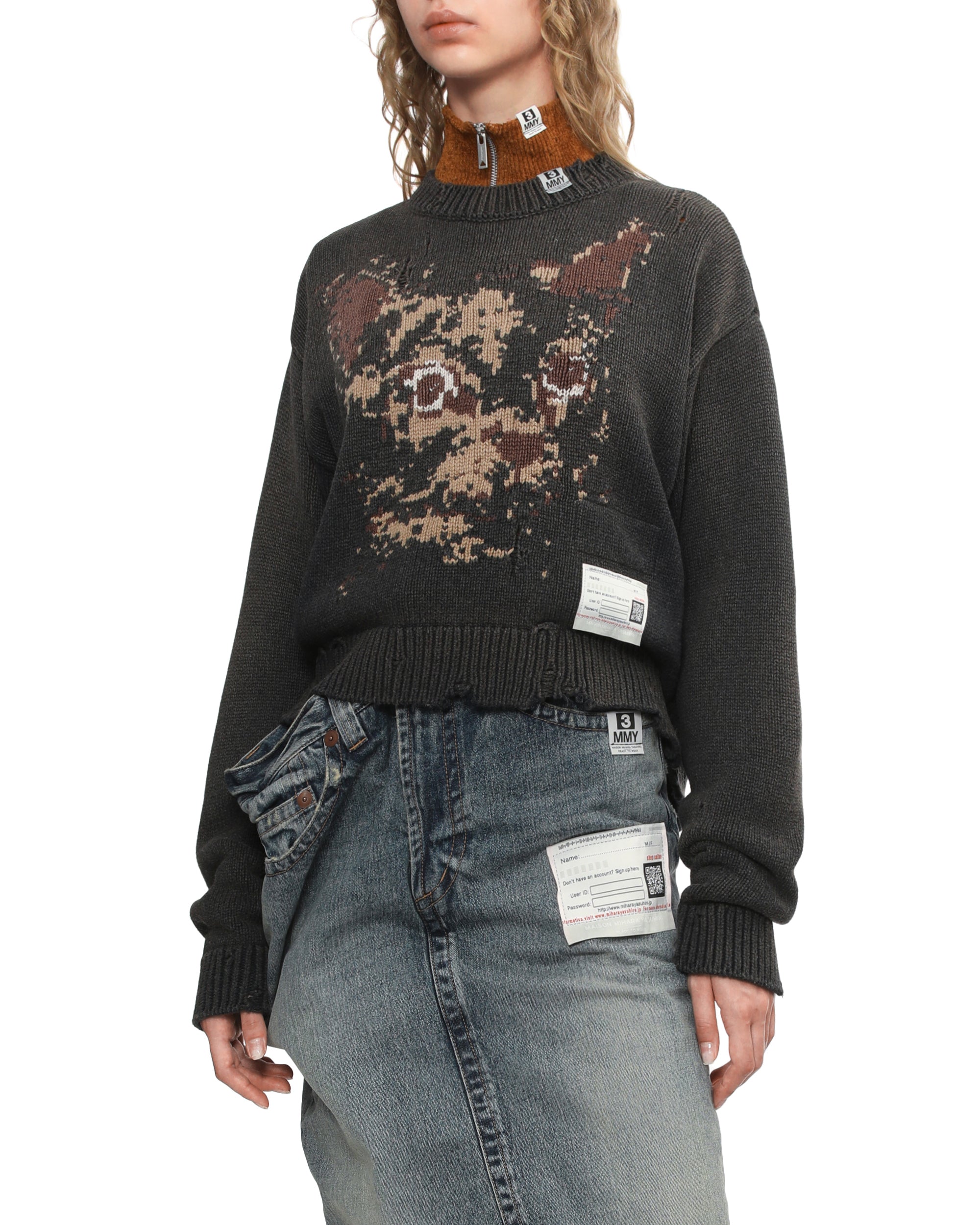 Cropped graphic sweater