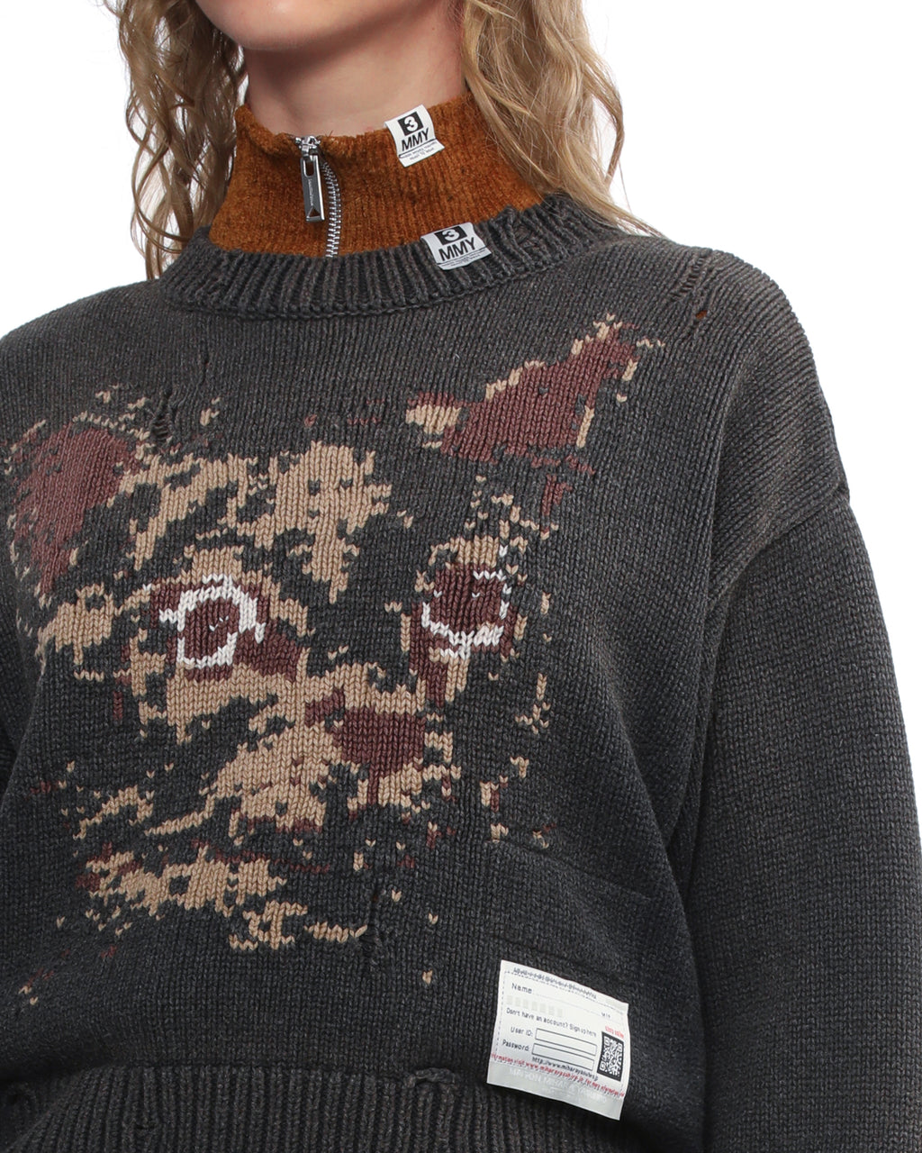 Cropped graphic sweater