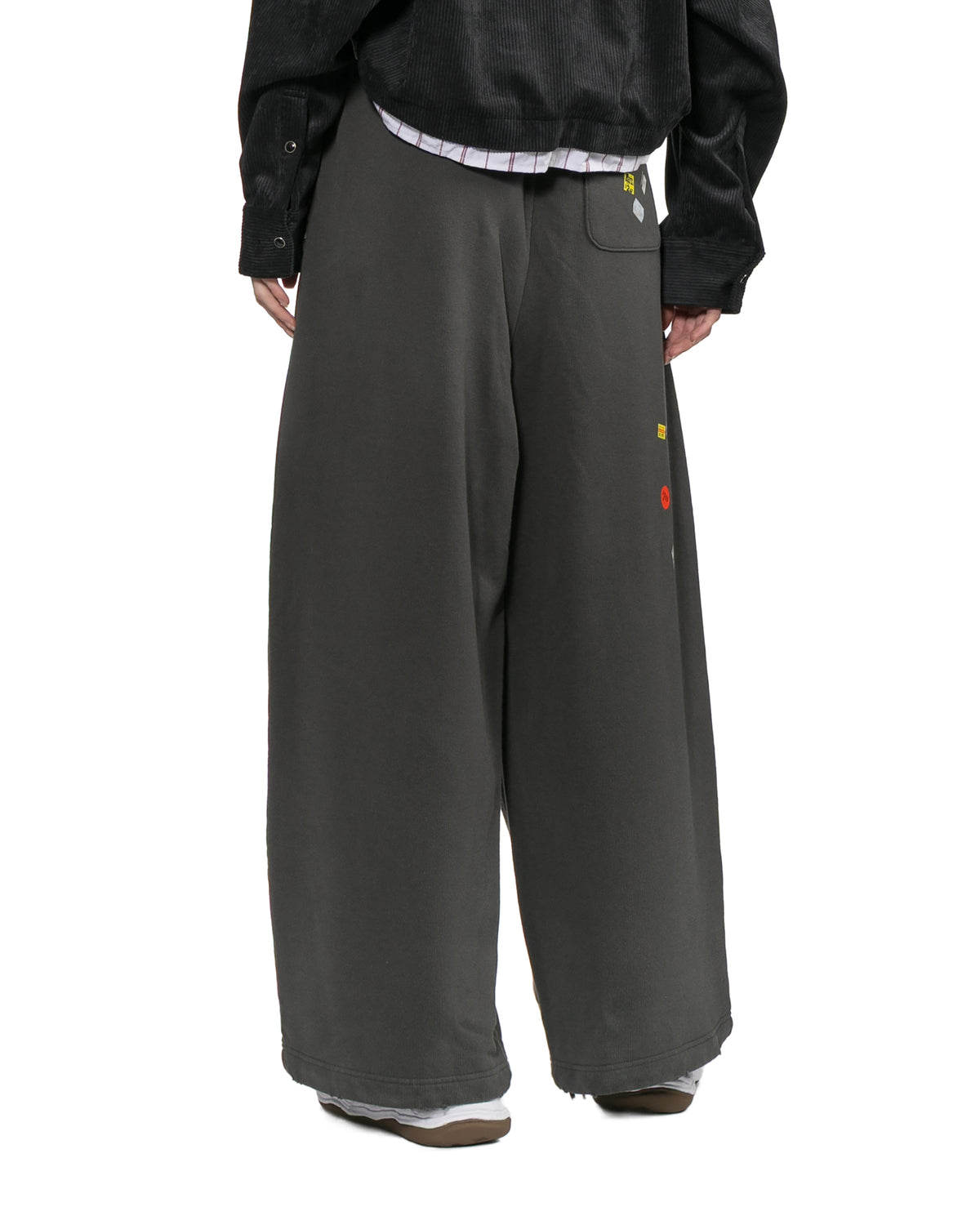 Price tag sticker printed pants