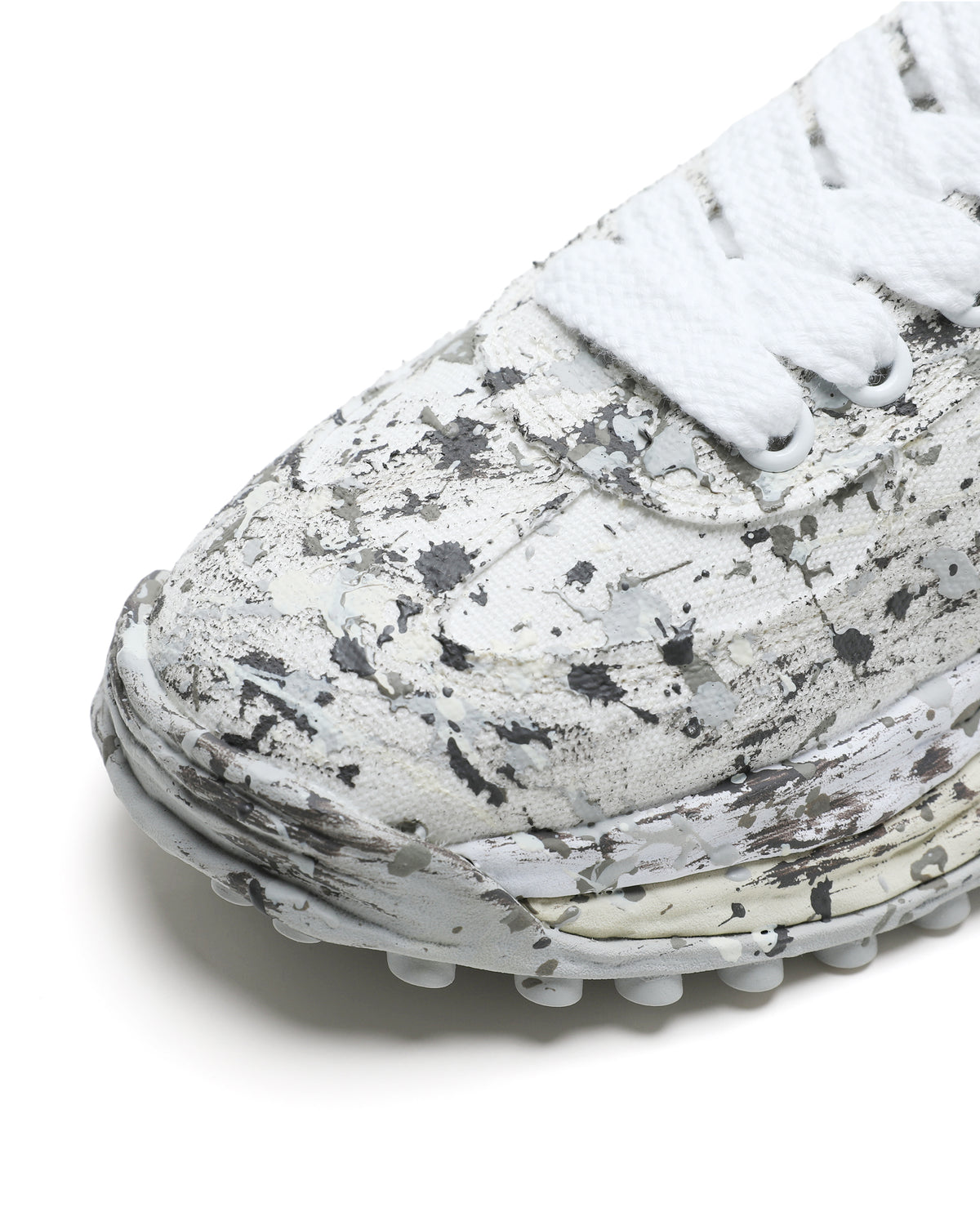 Larry OG sole sputtering paint sneakers