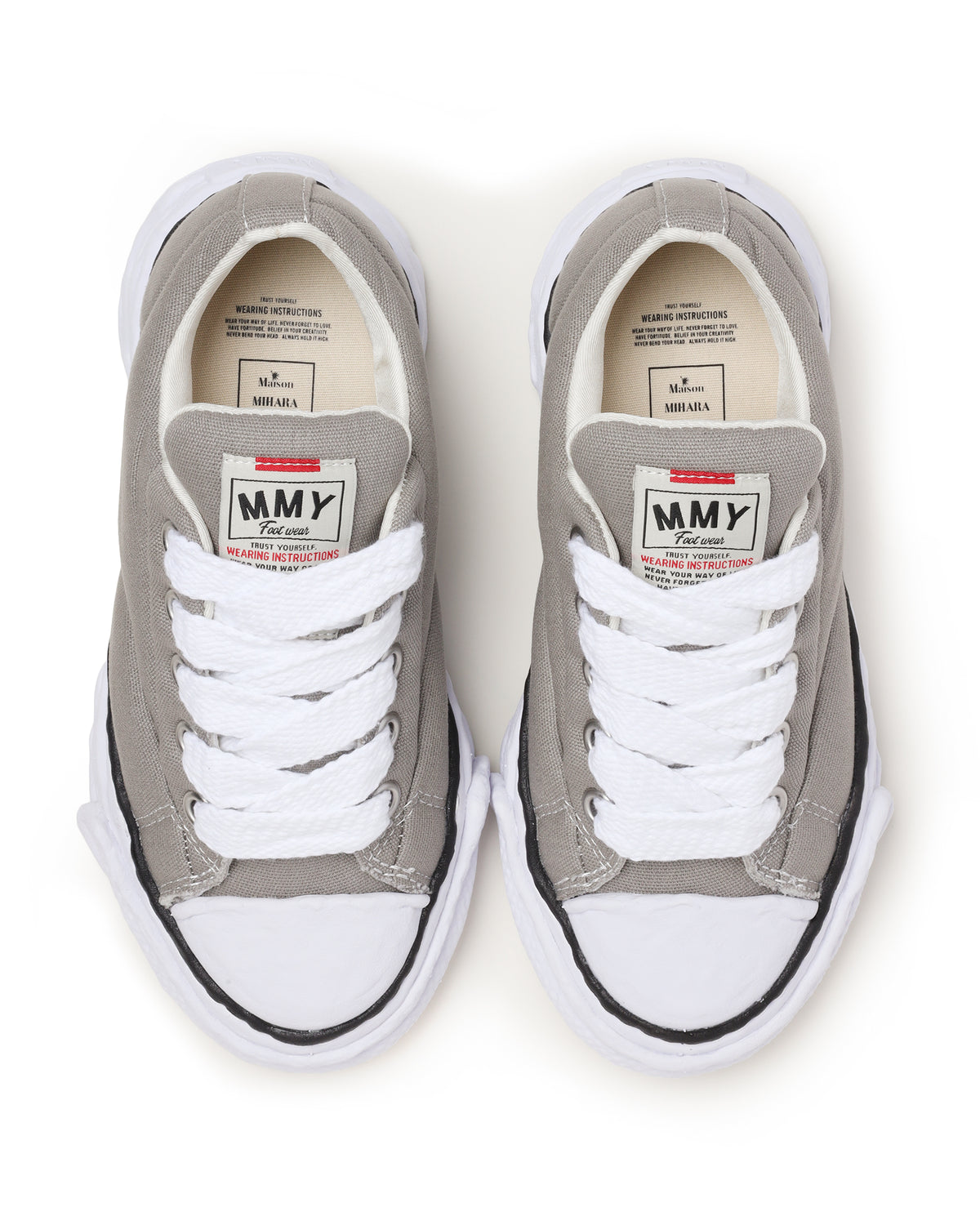 Peterson23 original sole padded canvas low-top sneakers
