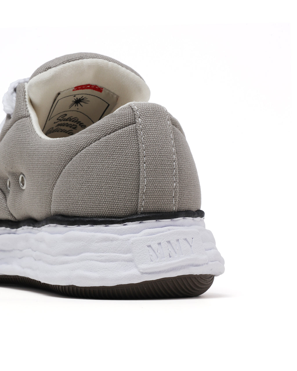 Peterson23 original sole padded canvas low-top sneakers