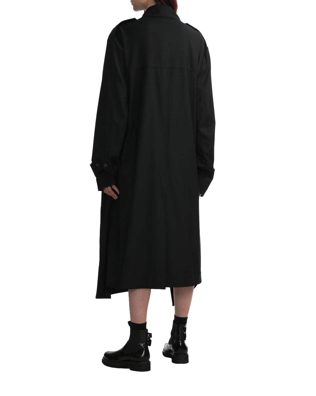 Pleat coat